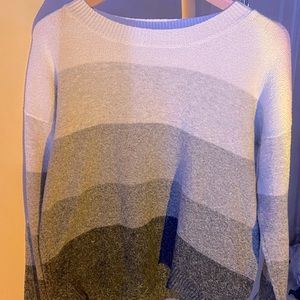 Fading colors sweater